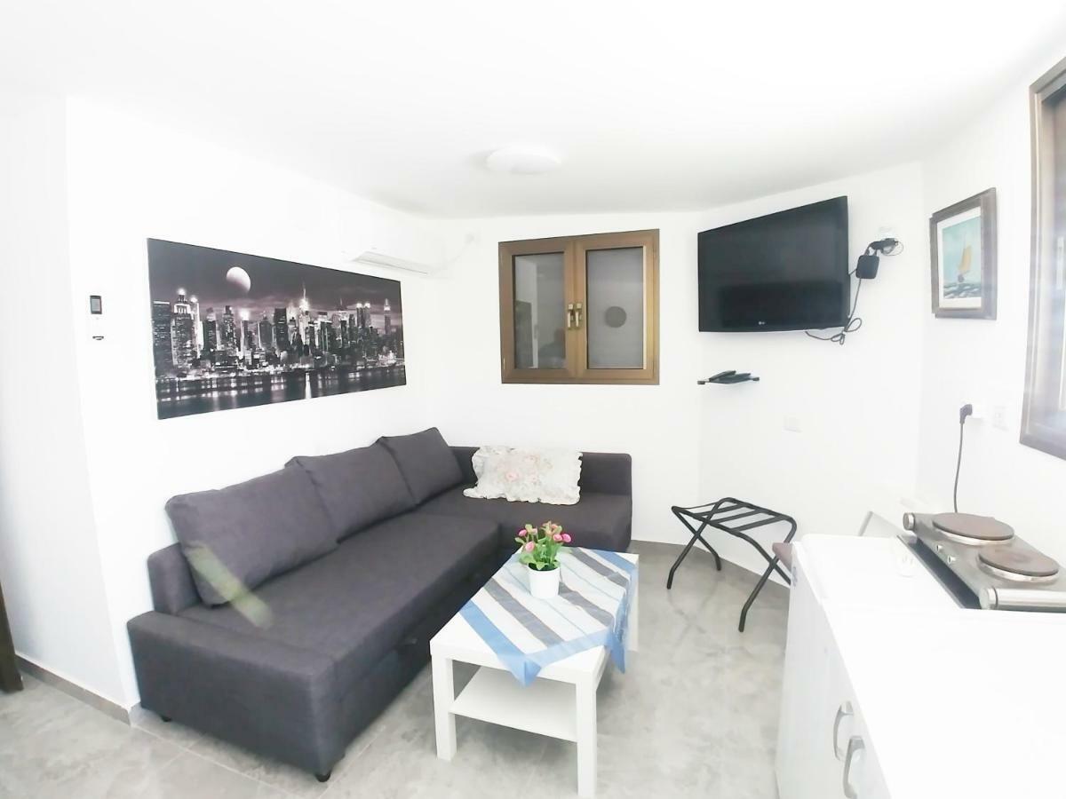 דירות ערד Carmela House מראה חיצוני תמונה